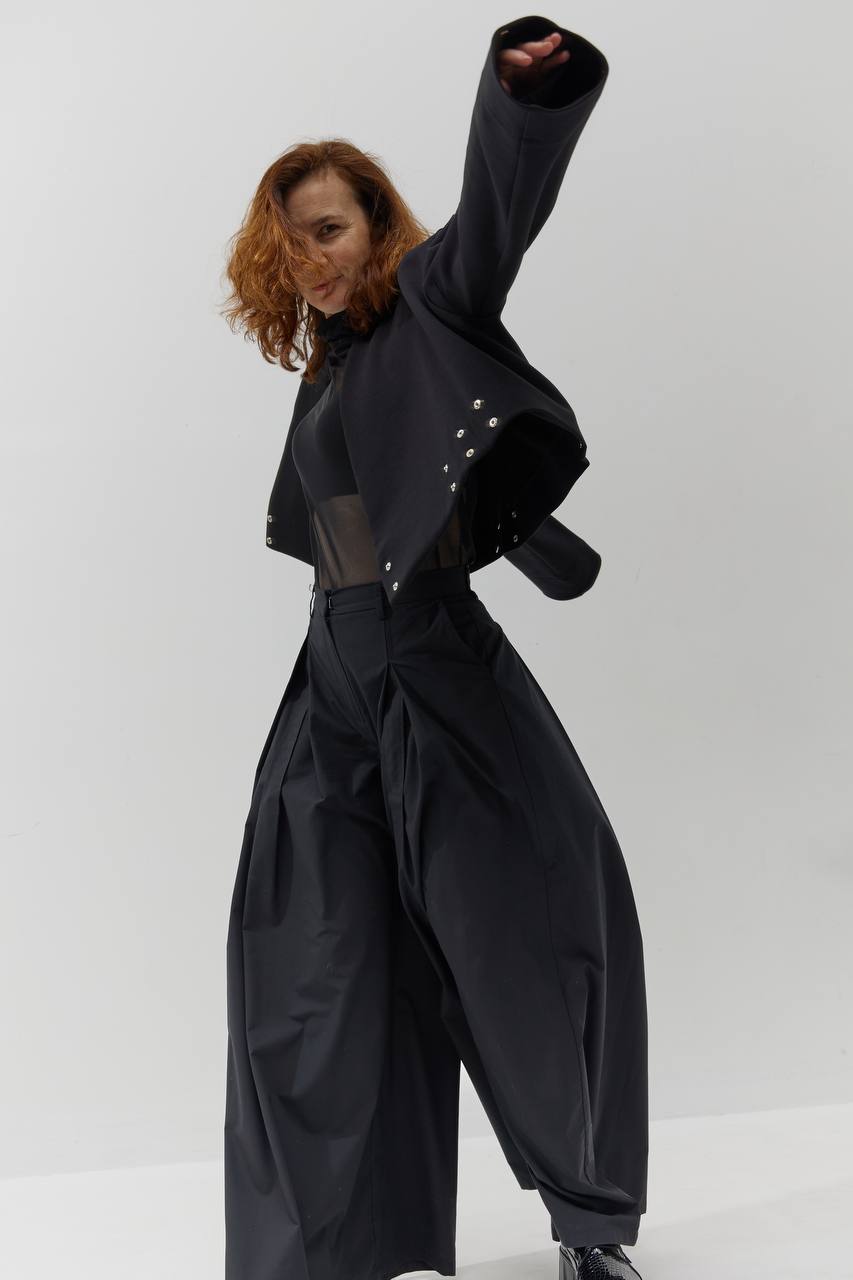 Брюки с крыльями