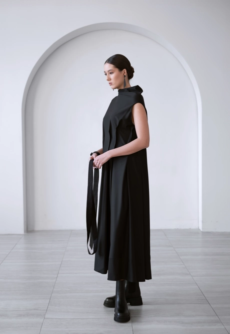 Платье асимметричное